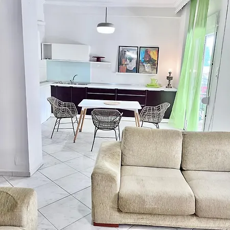 Central 7 - Stylish Apartment Komotini Exterior photo