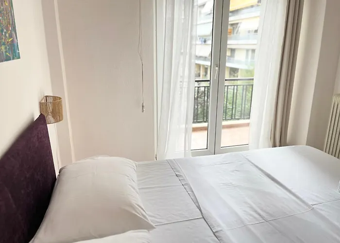 Central 7 - Stylish Apartment